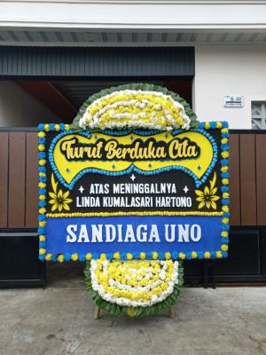 Papan Bunga Duka di Pondok Jagung